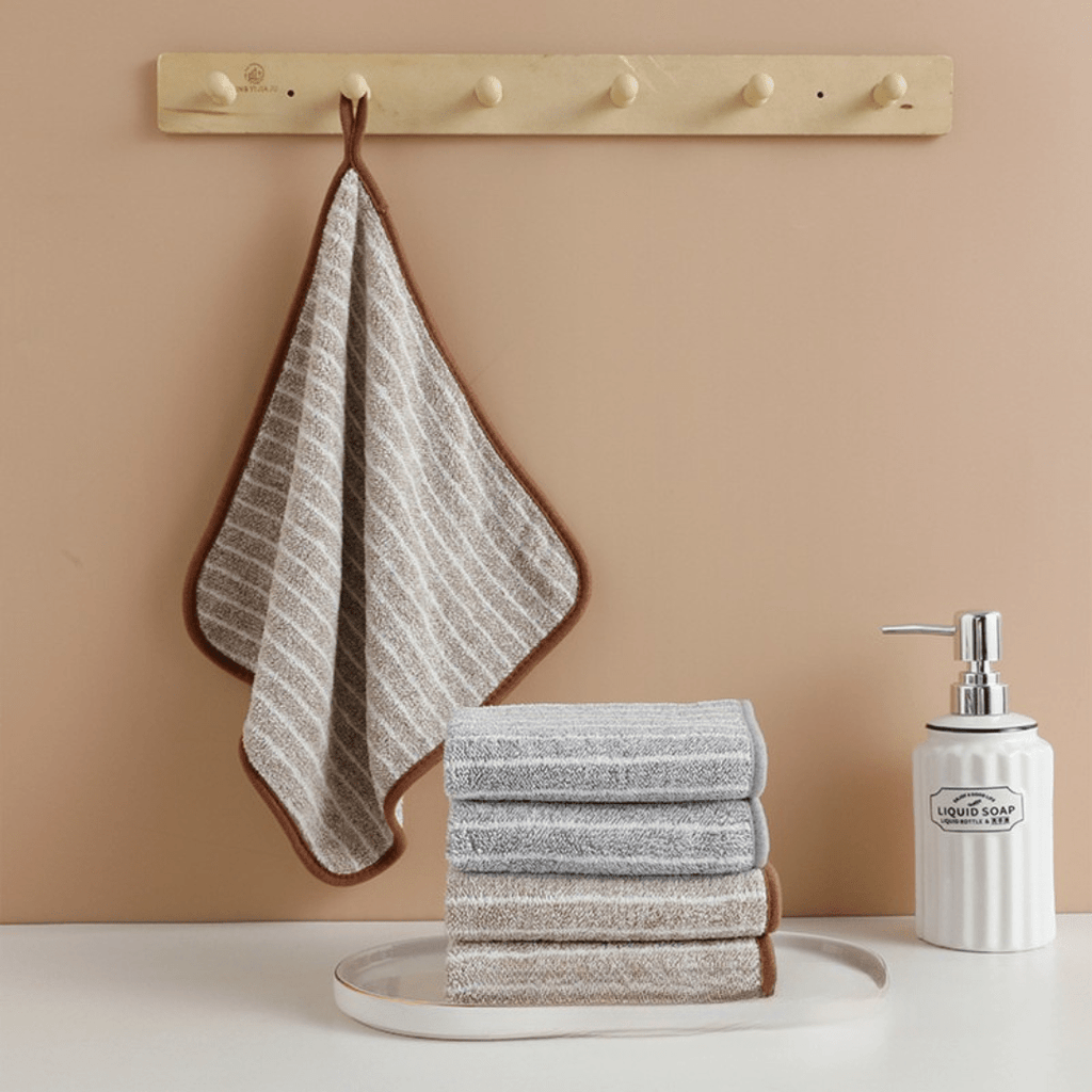 Lint Free Microfiber Cleaning Cloth