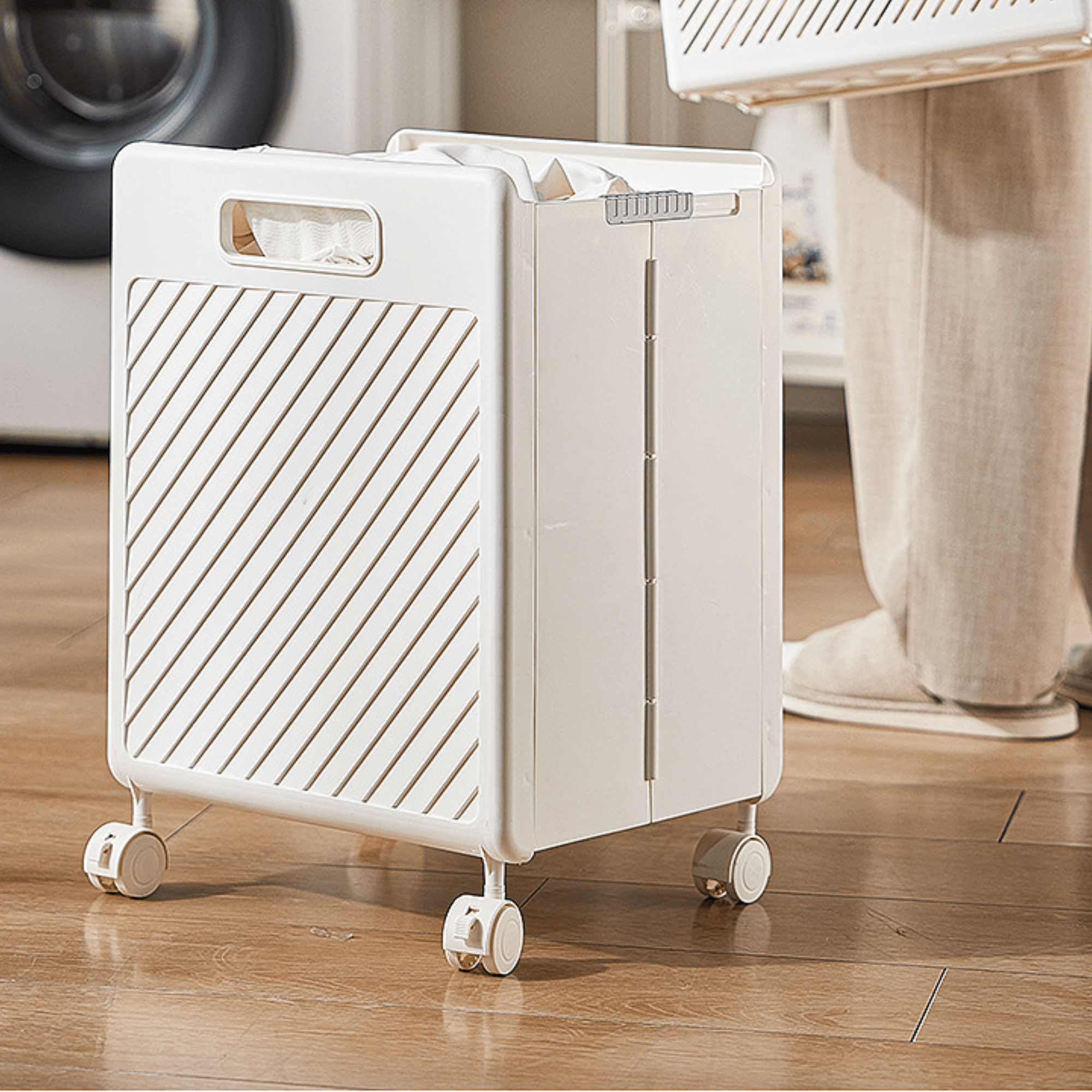 Multifunctional Plastic Foldable Large-Capacity Storage Basket with Wheels (33cm)