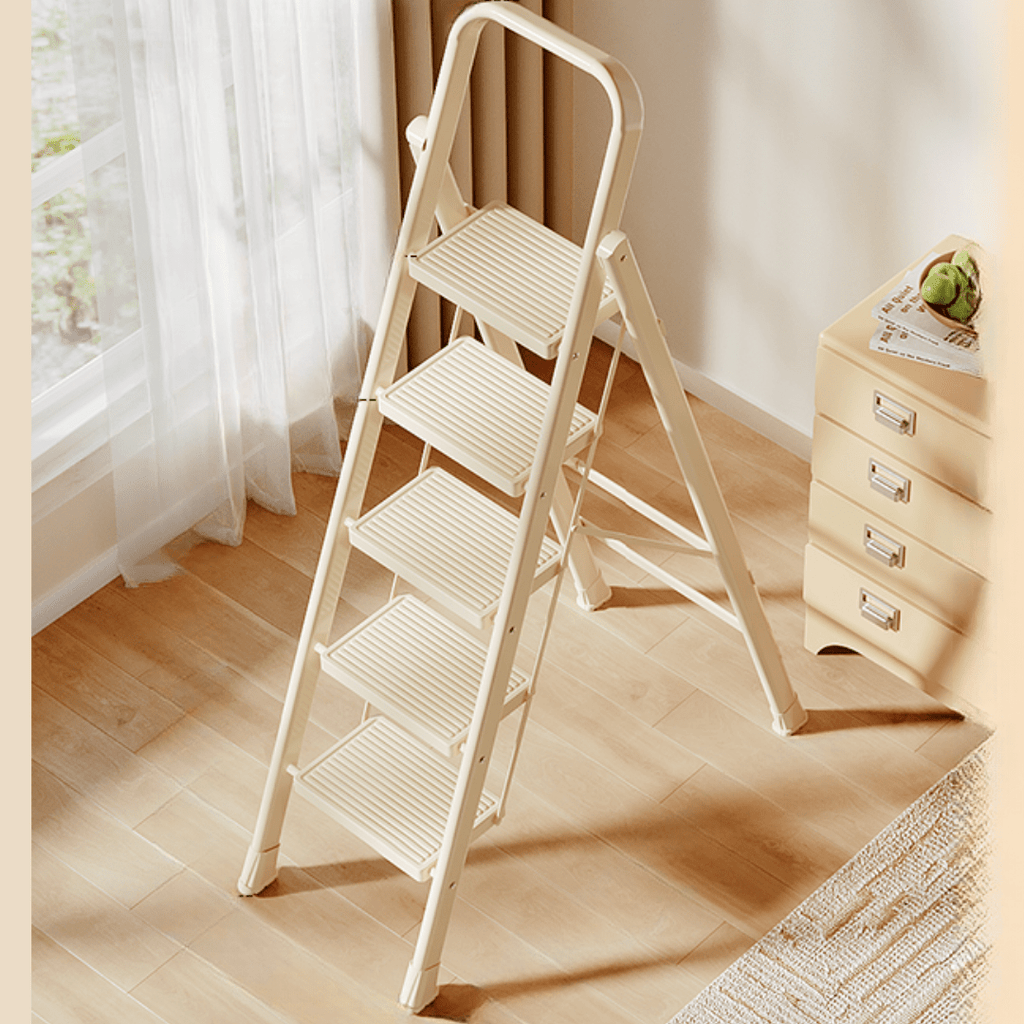 Multifunctional Carbon Steel Folding Ladder with Wide Non-Slip Pedals