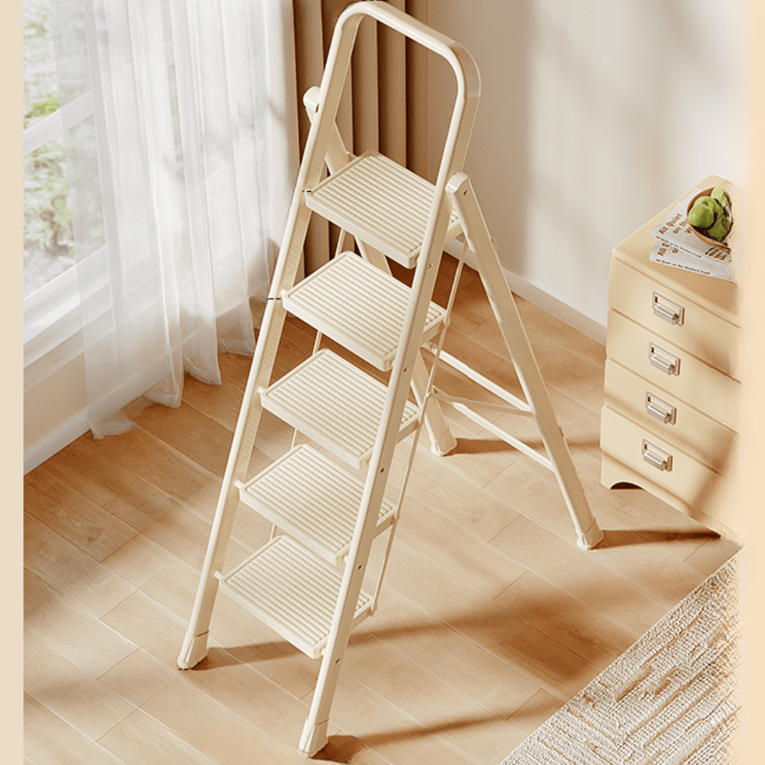 Multifunctional Carbon Steel Folding Ladder with Wide Non-Slip Pedals