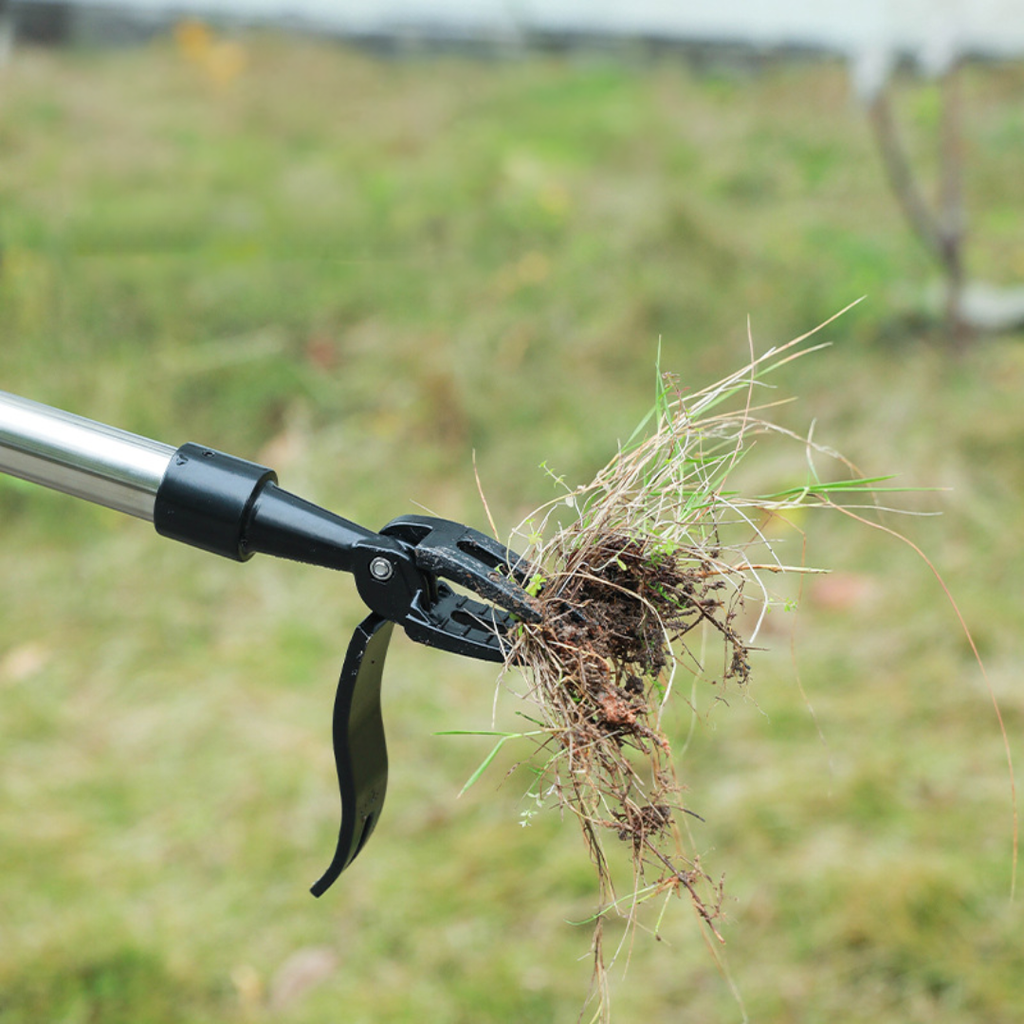 4-Claw Aluminum Manual Grass Remover Tool