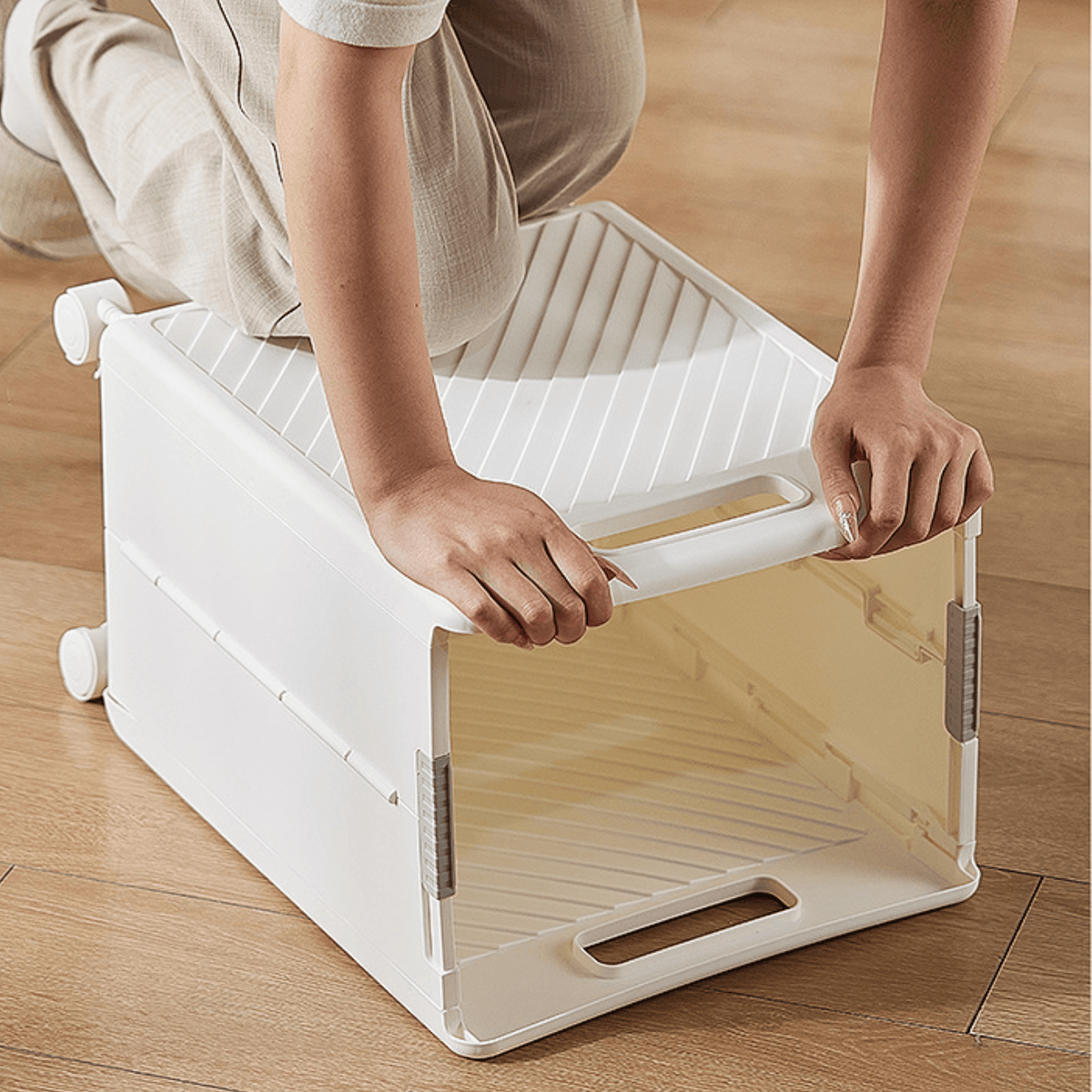 Multifunctional Plastic Foldable Large-Capacity Storage Basket with Wheels (33cm)