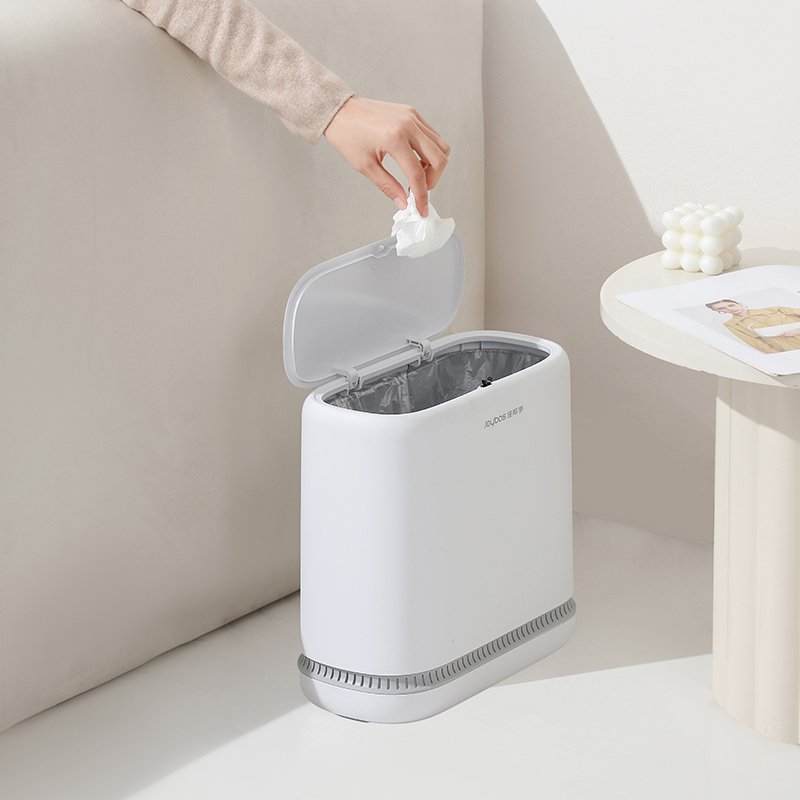 Large Capacity Adsorption Trash Can